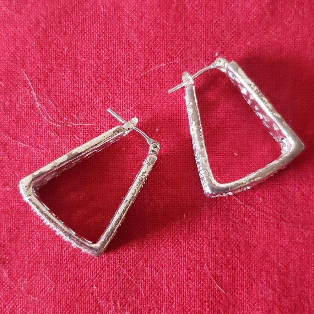 Silvertone Stylish Designer Triangular Earrings - Picture 4 of 5